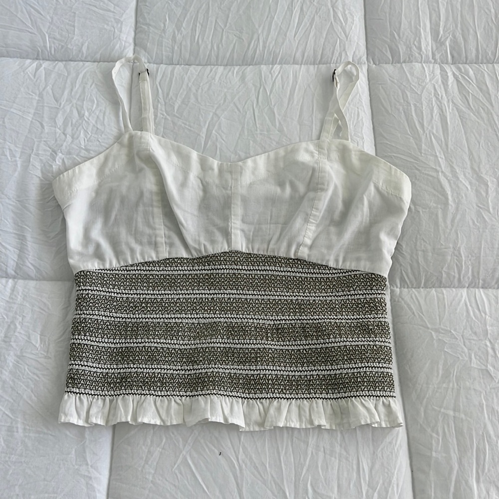 Crop top: white and green